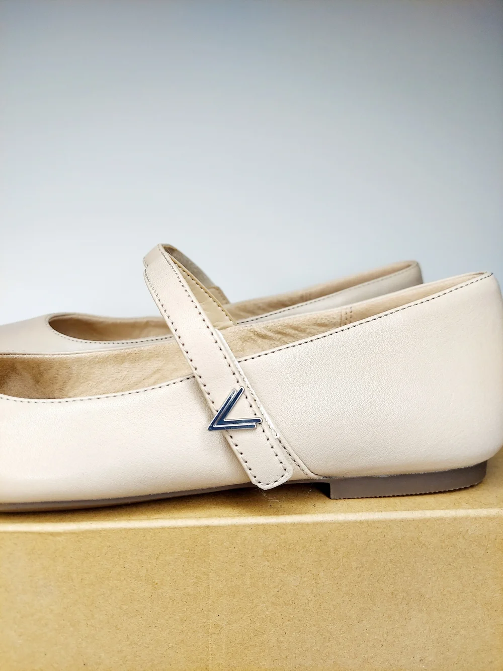 Vionic alameda mary